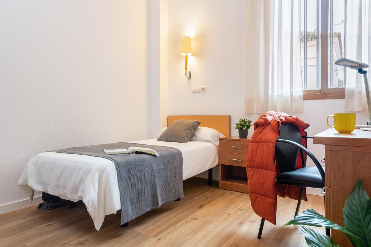 Micampus Bormujos Student Residence Exteriér fotografie